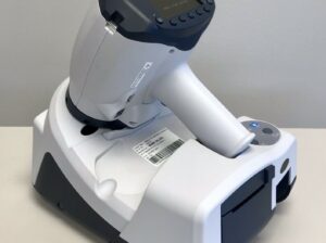 Nidek HandyRef-K Handheld Ref/Keratometer