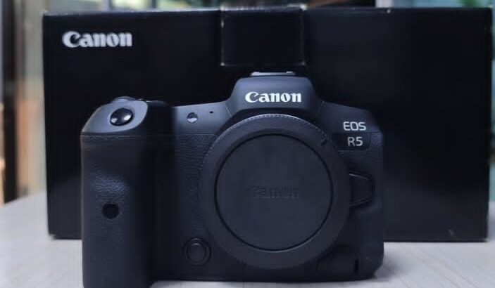 Canon EOS R5 Mark II Camera for sales